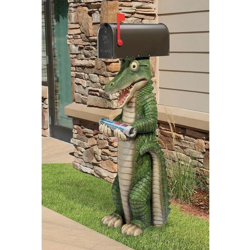 Design Toscano Postal Gator Mail Post Sleeve Statue 4 Design Toscano Postal Gator Mail Post Sleeve Statue - Image 2